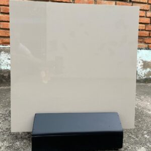 Plain Ivory